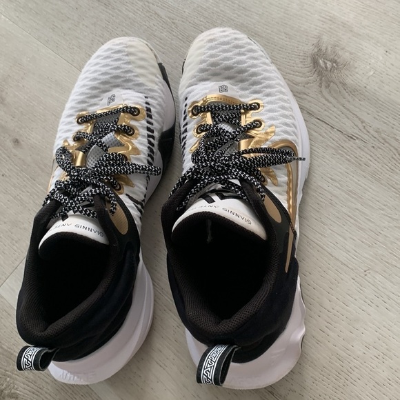 Nike Giannis immortality 2‎ - championship color size 12 - Picture 9 of 11